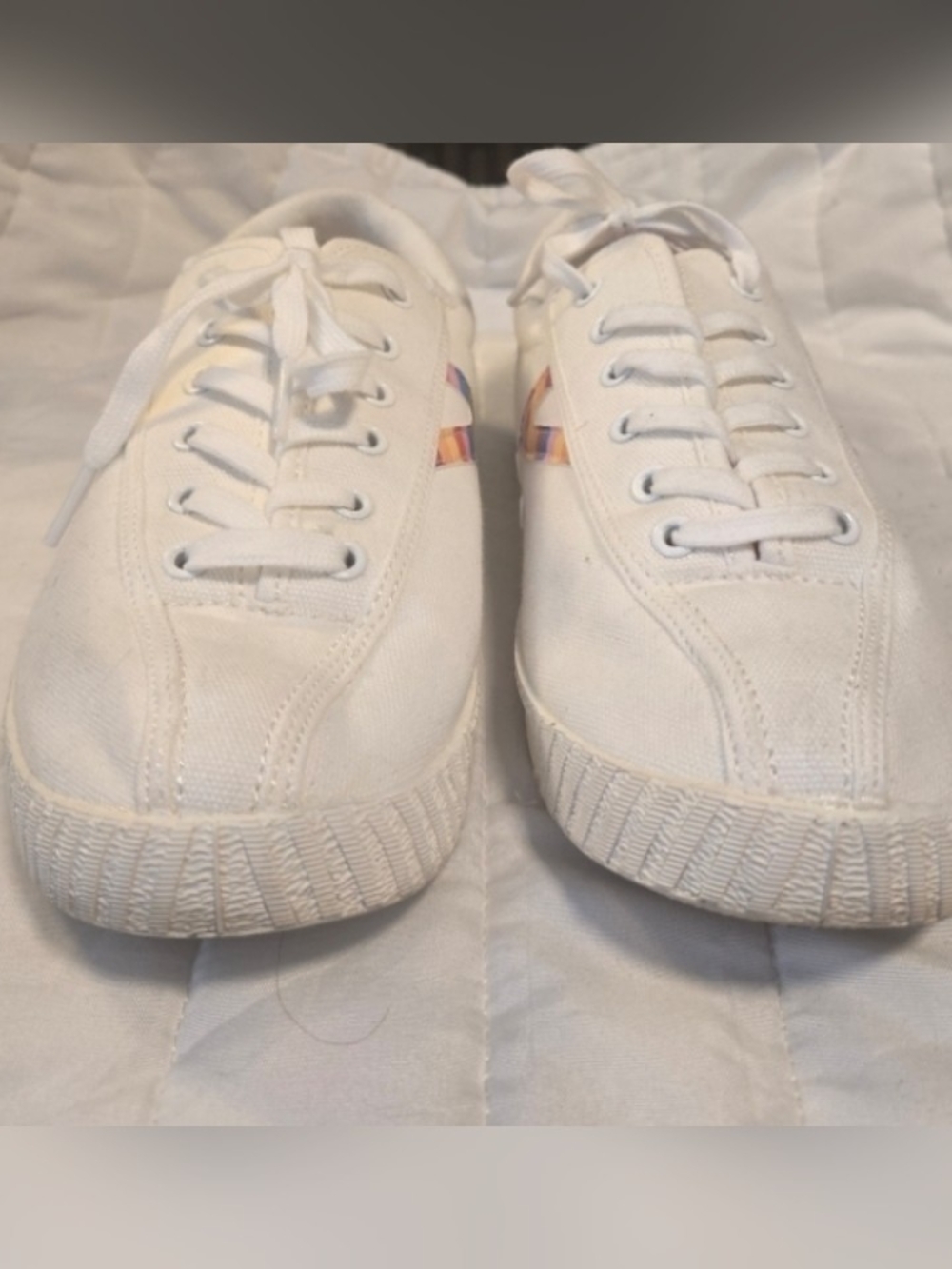 Tretorn Nylite Canvas Sneakers Sz 9 - Picture 2 of 6